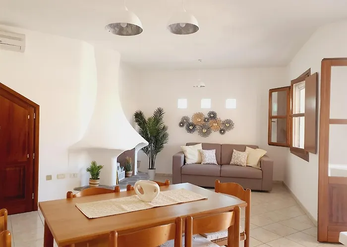 La Casa Di Mara - In Zona Residenziale A Pochi Minuti Da Vakantiehuis Cala Liberotto
